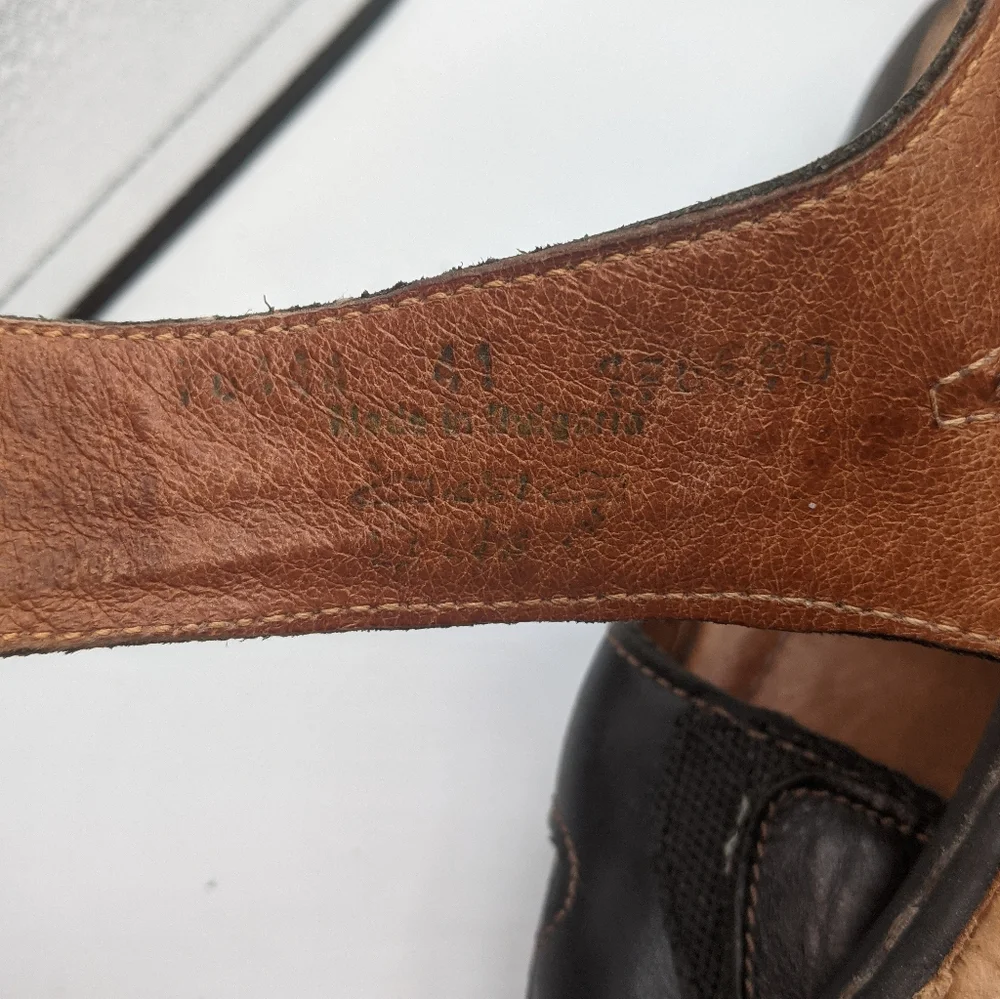 Josef Siebel JIM 05 Slip-ons with front and back straps SZ 8